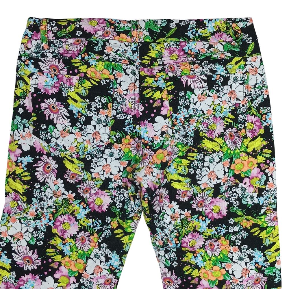Flirtatious Floral Jeans / Pants SIze 3 Black W Colorful 5 Pockets Straight Cut - Picture 4 of 6